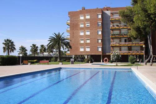  AT139 Els Pins I, Pension in Torredembarra