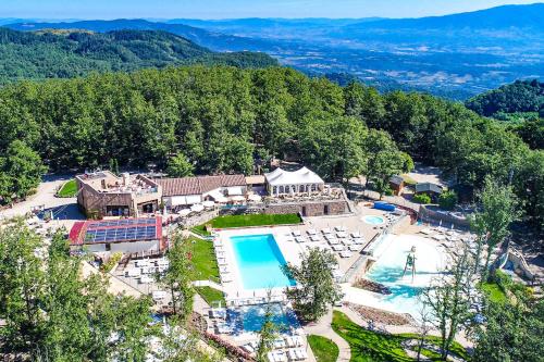 Orlando in Chianti Glamping Resort - Hotel - Cavriglia