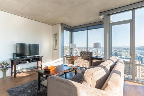 SoBe Third Ave Apartments - image 7