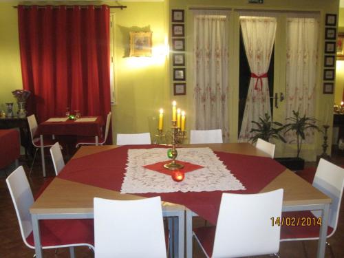 Iekārtas, Hotel Le Commerce in Neuville (Limousin)