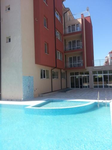 Hotel Ray - image 2
