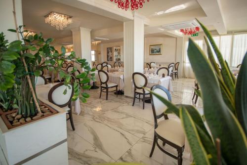 Hotel Orchidea - image 11