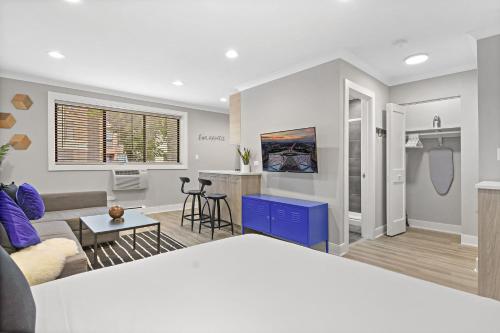 Cozy Modern Studio in Lakeview near Lincoln Park - image 6