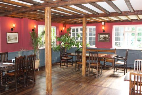 Pub/Lounge, The Lord Byron Inn in Trumpington