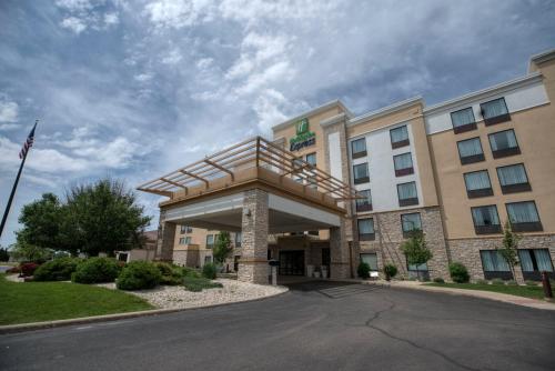 Holiday Inn Express Janesville-I-90 & US Highway 14