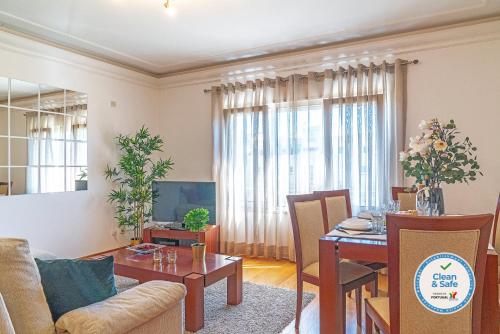  Apartamento Alameda dos Oceanos, Unterkunft in Lissabon