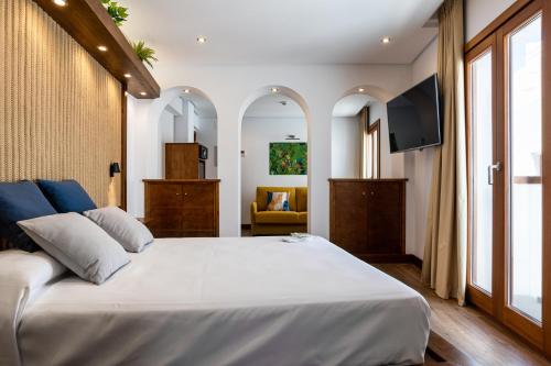 Hotel Antantie - image 8
