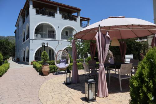 Delphin Rooms Sivota - image 10