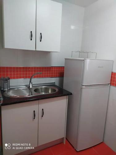 론다 Apartamento Santa Ana Ronda 3성급 싱글룸 수영장