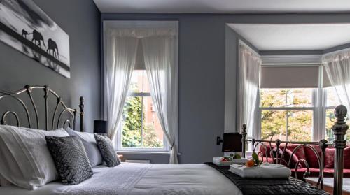 Scotia House - Boutique Guesthouse - image 5
