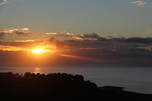 Chalets at Okurukuru, New Plymouth (photo 7)