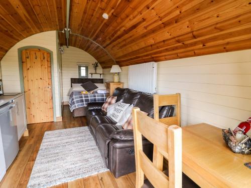 Meadow View Rhayader - image 3