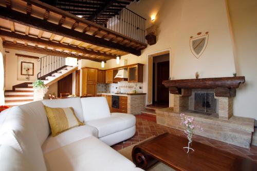 المرافق, Villa Farnetina in La Villa - Farneta