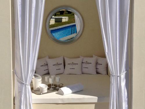 Master Suite with Cabana and Parking Included - 45 m² 