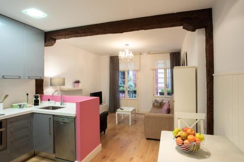  ACOGEDOR APARTAMENTO EN EL CENTRO DEL CASCO VIEJO, Unterkunft in Bilbao