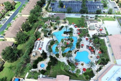 Amazing Townhouse 4Bdr 3Bth Spa Resort near Disney - image 9
