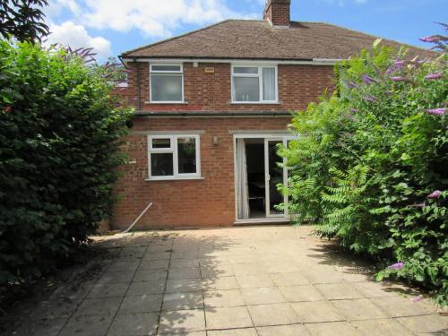 The Cambridge Suites - Tas Accommodations in Cherry Hinton