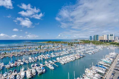 Ilikai Marina 1580 - image 3
