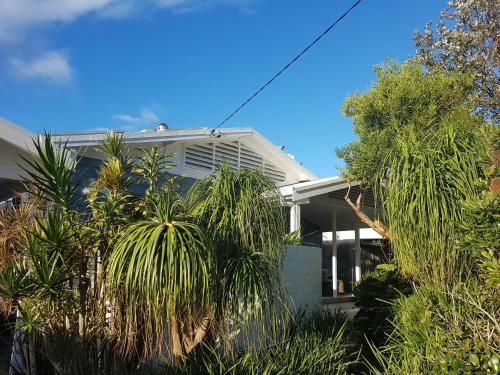 Twenty on Lake - Erina