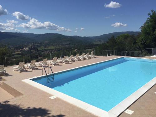 Lavish Mansion in Citerna with Swimming Pool and Garden - image 3