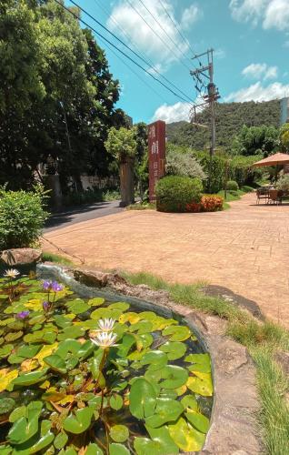 Yage Hotspring House – Jiaoxi, WV