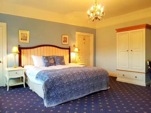 No 6 The Square Tearooms & Accommodation in Buxton