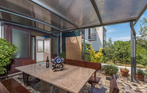 Apartment Magdalena AS7 with terrace and BBQ - image 12