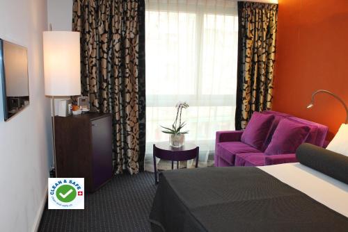 hotel photo