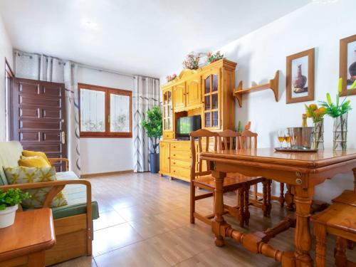 Holiday Home Coquetó by Interhome (Holiday Home Coqueto by Interhome) in Riumar
