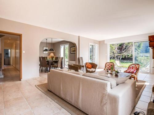 Holiday Home Maison Courlis by Interhome in การ์ญัก