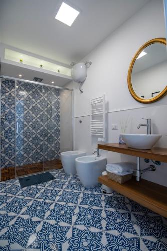 Crudo Home - main image