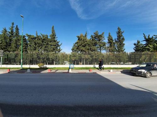 Apt moderne face au parc et au cœur de la Marsa