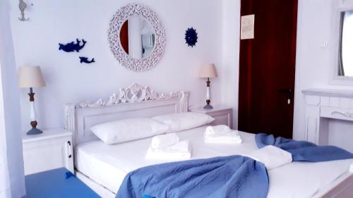 Christos Rooms