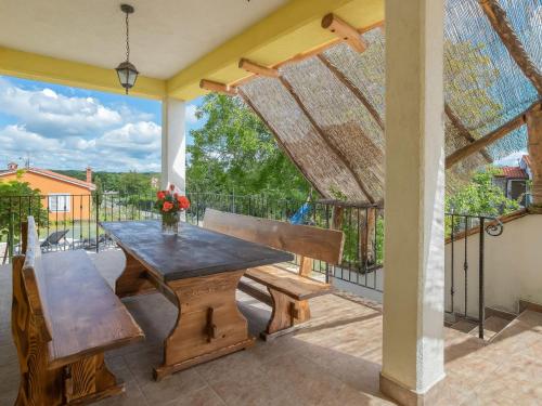 Holiday Home Angelina by Interhome in Strmac