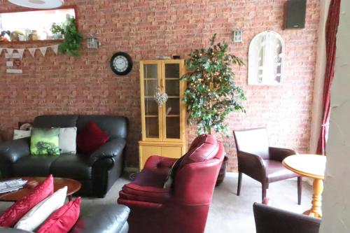 The Rowan Hotel - image 13