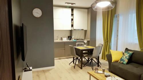 NOEMA Apartment - Central 2 Bedrooms & free parking - image 4