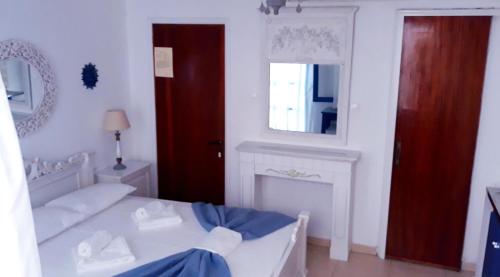 Christos Rooms