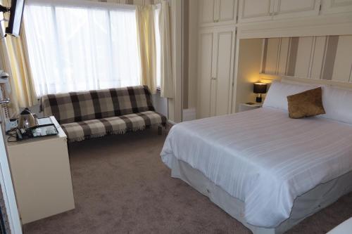 The Rowan Hotel - image 14