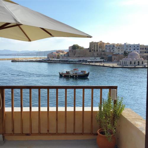 Captain Vasilis Hotel in Chania