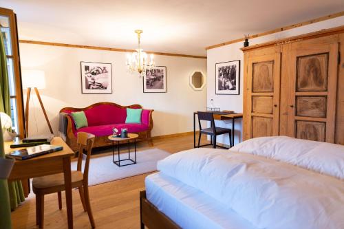 room detail thumbnail 0