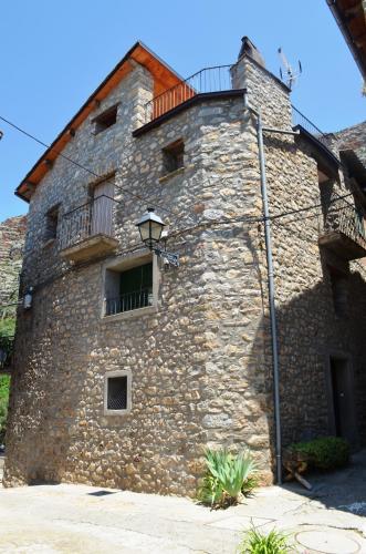 . Casa Corroncui