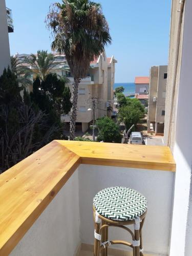 BAT GALIM 25 mtrs from the beach & Rambam - by PORT CITY