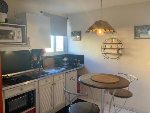 キッチン, Residence les 2 MONTOUT in ゴシエール