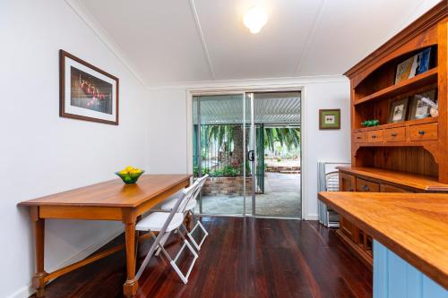 Camellia Cottage - PET FRIENDLY - Kwinana