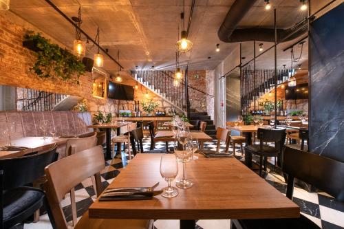 Restaurant, Hotel M29 near Museum von Galizien