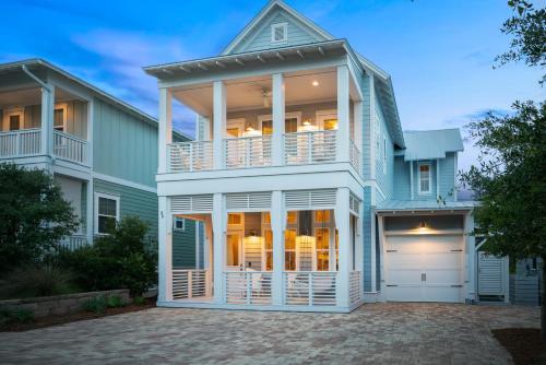 Oyster Cove - Breathtaking Home Golf Cart Included! - image 3