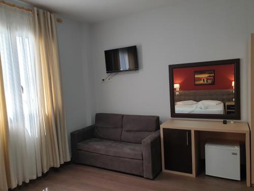 Perandor Beach - image 12