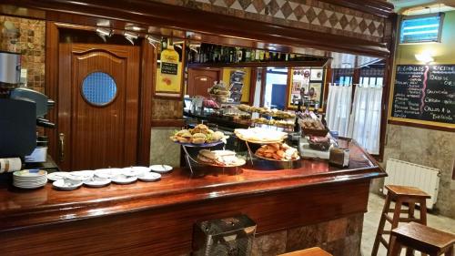  Pensión Bide-Ondo in 48340 Amorebieta-Etxano