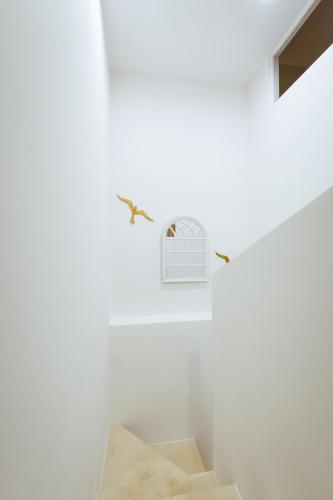 Konmari Boutique Suites - image 3
