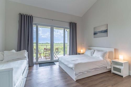 3276 Little Harbor - image 28